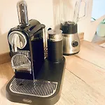 Dz In Moderner Wohnung, Mit Wlan, Kueche, In