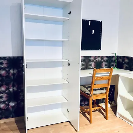 OM Moderne Zimmer mit WLAN, geteiltes Bad und Küche in Stadtilm * Stadtilm
