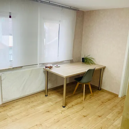 OM Moderne Zimmer mit WLAN, geteiltes Bad und Küche in Stadtilm * Stadtilm