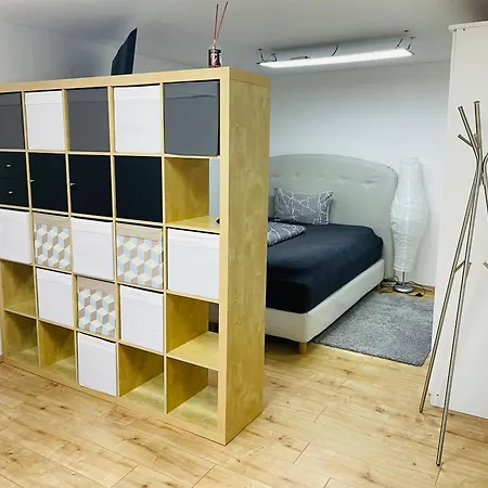 OM Moderne Zimmer mit WLAN, geteiltes Bad und Küche in Stadtilm Habitación en casa particular *