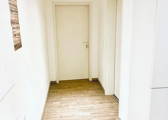 Dz In Moderner Wohnung, Mit Wlan, Kueche, In Accommodatie bij particulieren *