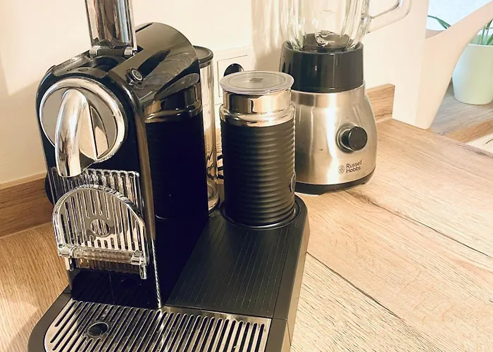 Dz In Moderner Wohnung, Mit Wlan, Kueche, In